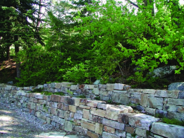 Moose Mountain Retaining Block Small Drystack - Image 4